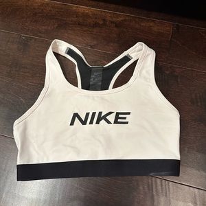 Women’s Nike Sports Bra